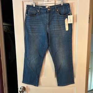 NWT Universal Thread High Rise Slim Straight Blue Jeans